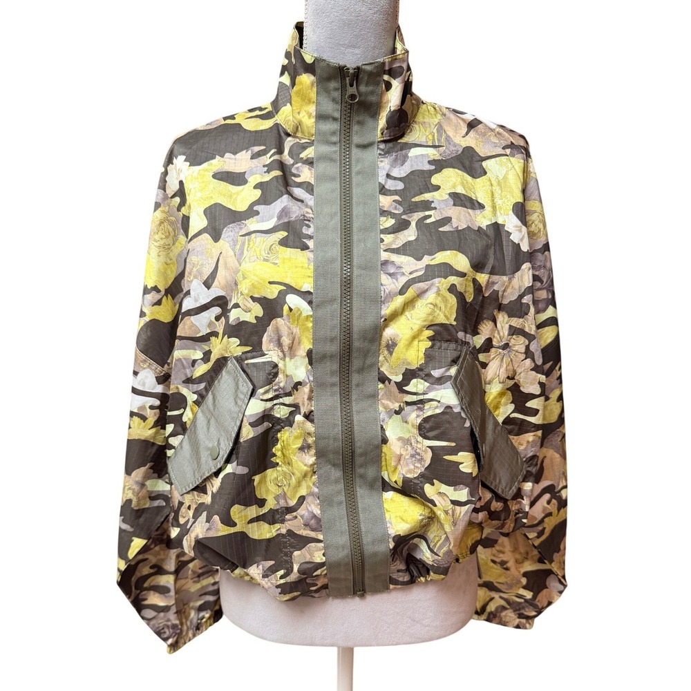 Nike Womens Floral Camo Funnel Neck Lightweight Bubble Jacket S Green Sporty